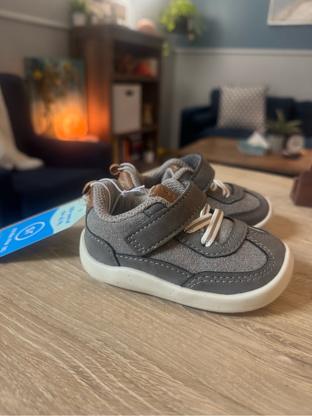 Stride Rite Gray and White Velcro Toddler Sneakers NWT